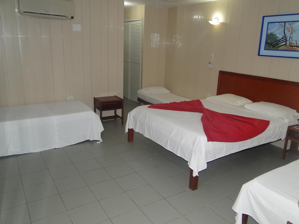 Hotel Nitana Covenas Exterior photo
