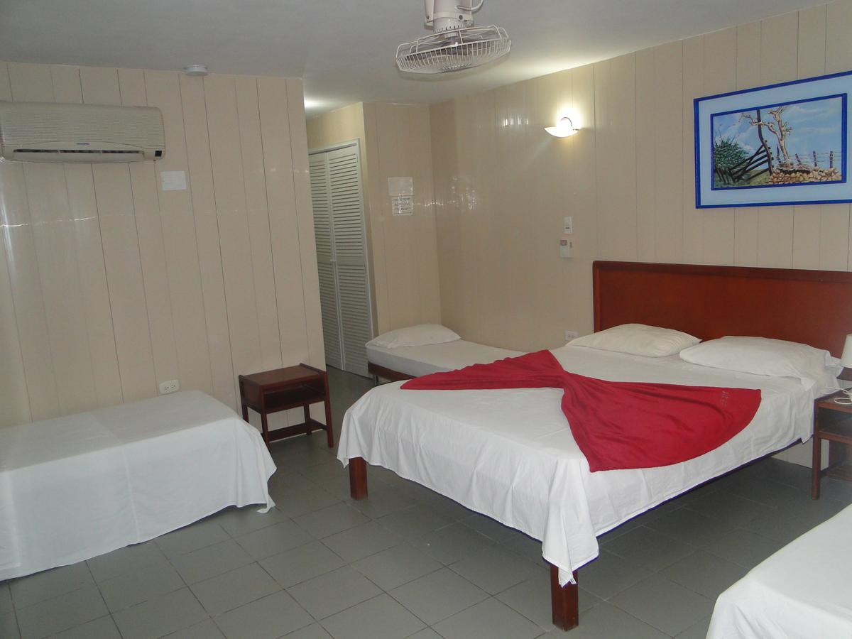 Hotel Nitana Covenas Exterior photo